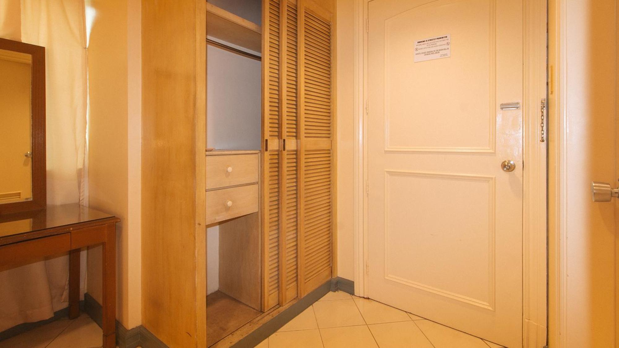 Royal Am Rei Hotel By Reddoorz Bacolod Bagian luar foto