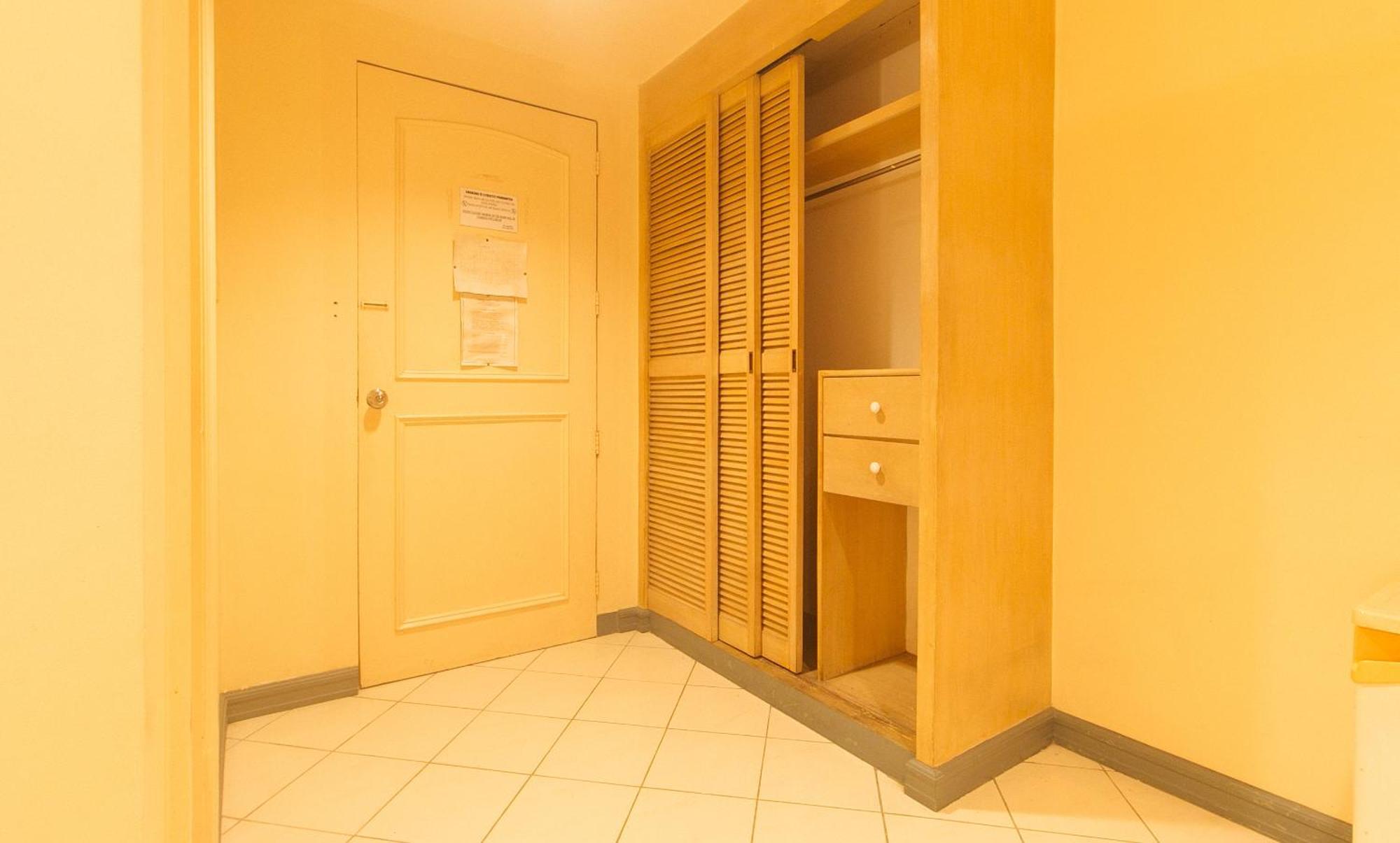Royal Am Rei Hotel By Reddoorz Bacolod Bagian luar foto